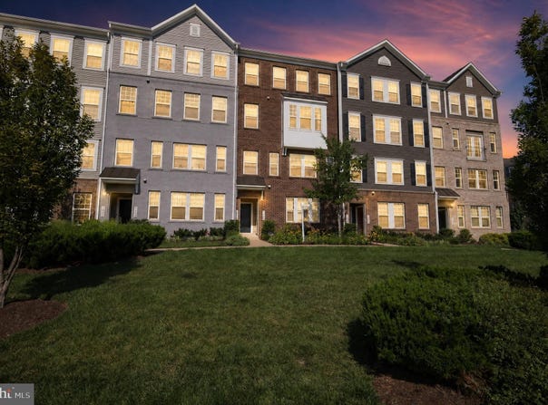 7642 BUZZ ALDRIN Lane, LANHAM, MD 20706