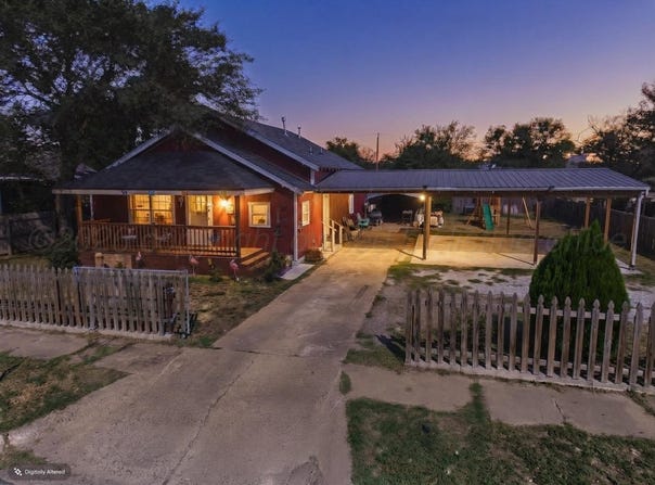 1005 E Francis Ave, Pampa, TX 79065