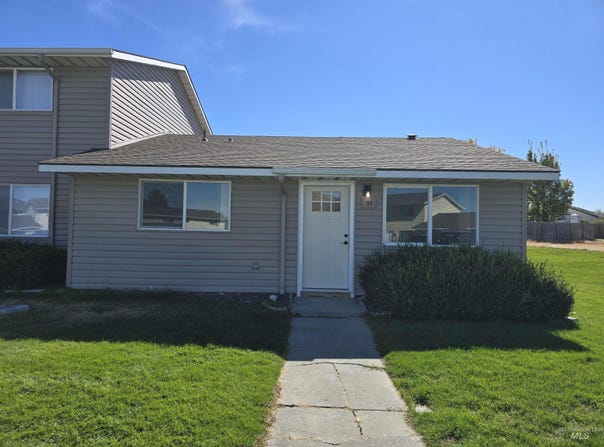 259 W Pheasant Rd, Twin Falls, ID 83301