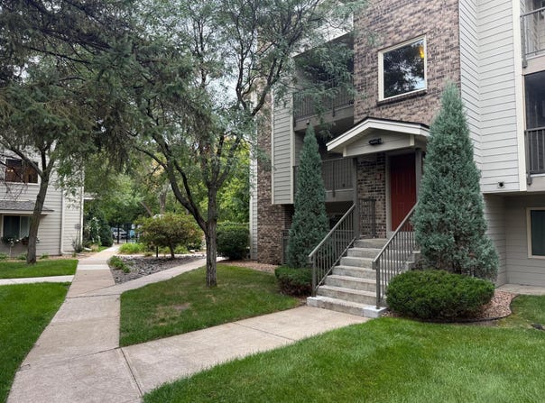 2120 Ridge Drive, Saint Louis Park, MN 55416