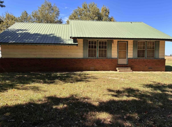 1519 County Rd 359, Piggott, AR 72454