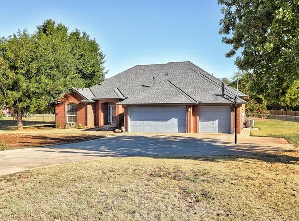 3007 NE Winding Creek Lane, Piedmont, OK 73078