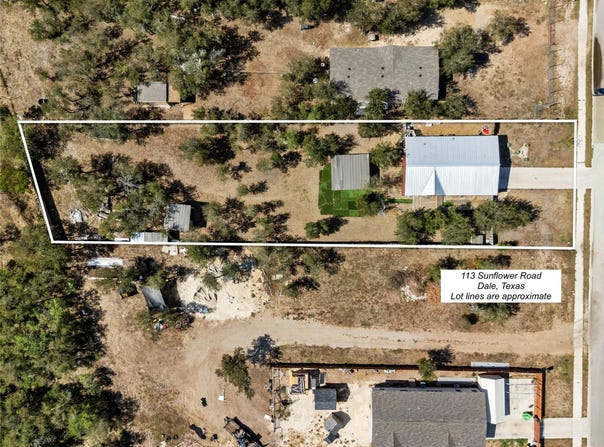 113 Sunflower Rd, Dale, TX 78616