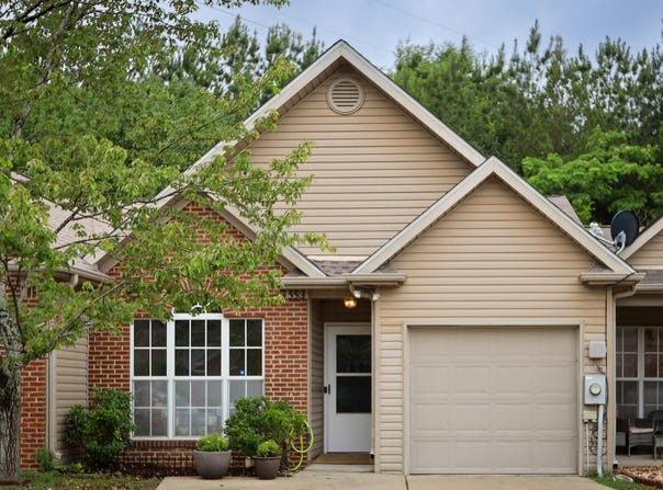 553 CAHABA MANOR DRIVE, PELHAM, AL 35124