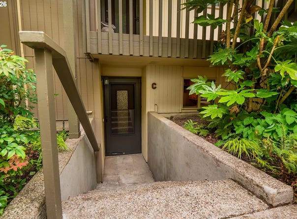 4047 DONALD St, Eugene, OR 97405