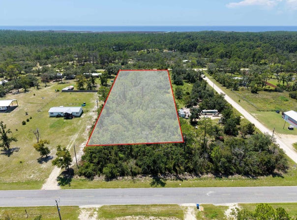Beach Road, Perry, FL 32348