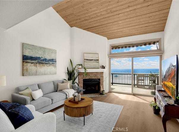 1445 S Pacific, Oceanside, CA 92054