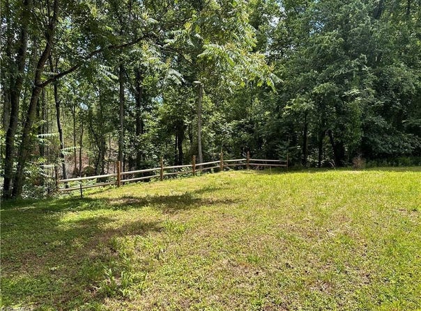 S Recreation Road, Wilkesboro, NC 28697