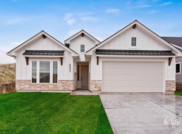 6428 W Carnock Dr, Eagle, ID 83616