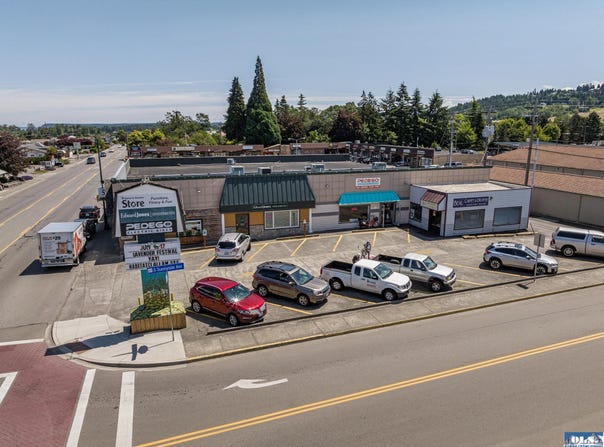213 E Washington St, Sequim, WA 98382
