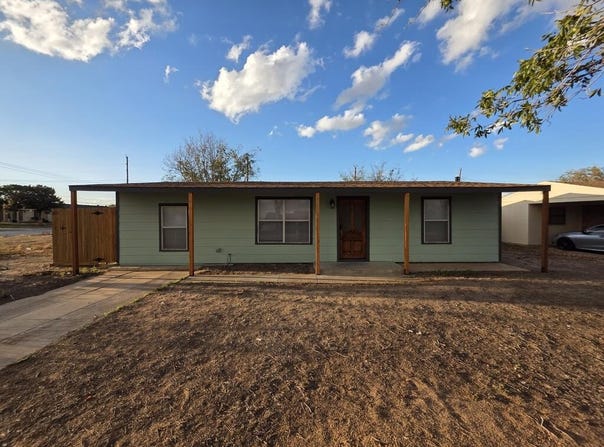 1103 E Pine, Midland, TX 79701