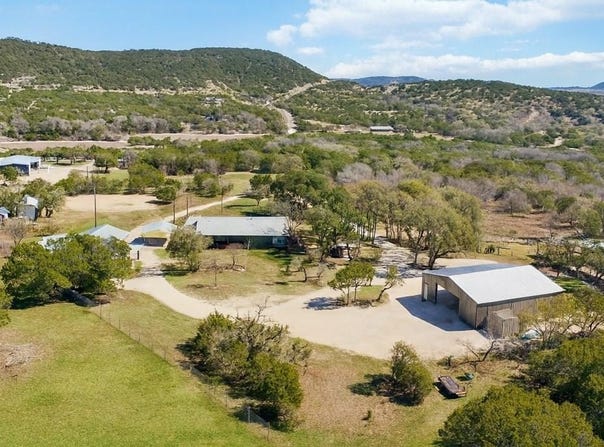 165 Mari-B, Center Point, TX 78010