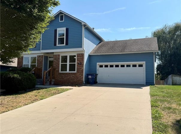 5217 Carson Drive, Lawrence, KS 66049