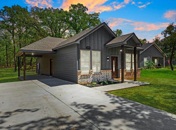 292 Harris Boulevard, Malakoff, TX 75148