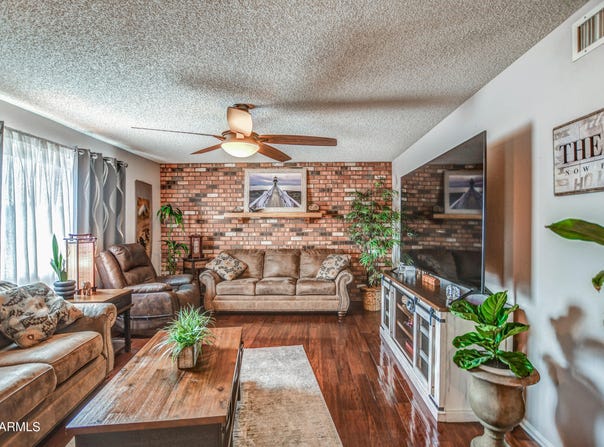 1164 S QUAIL, Mesa, AZ 85206