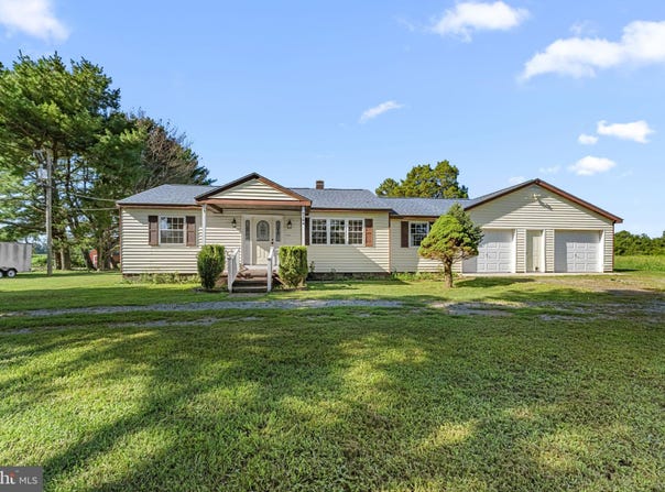 9244 COPLE HIGHWAY, HAGUE, VA 22469
