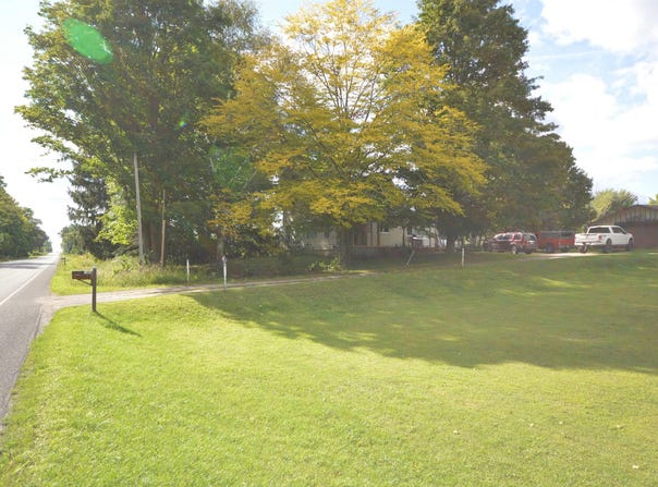 6830 Youker Road, Grawn, MI 49637