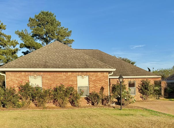 18 Old Bridge Cove, Byram, MS 39272