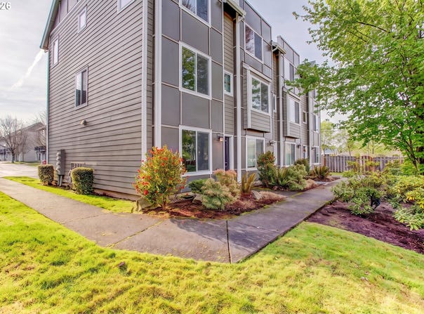 17289 SW WHITLEY Way, Beaverton, OR 97006