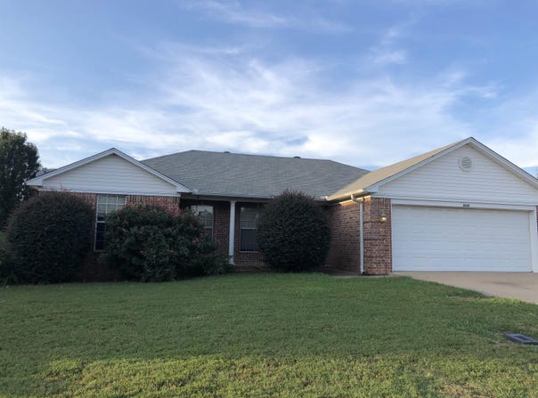 2830 York Lane, Conway, AR 72034