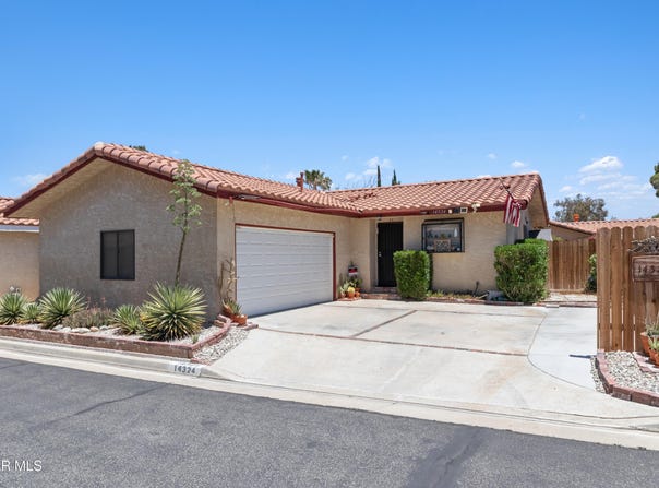 14324 Lear Street, Mojave, CA 93501