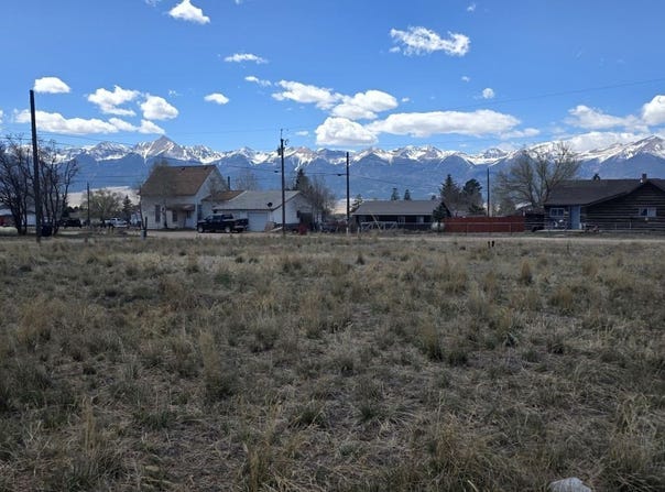Ohio Street, Silver Cliff, CO 81252