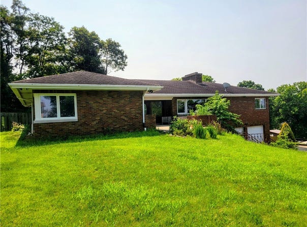 1115 State Rd, Monessen, PA 15062