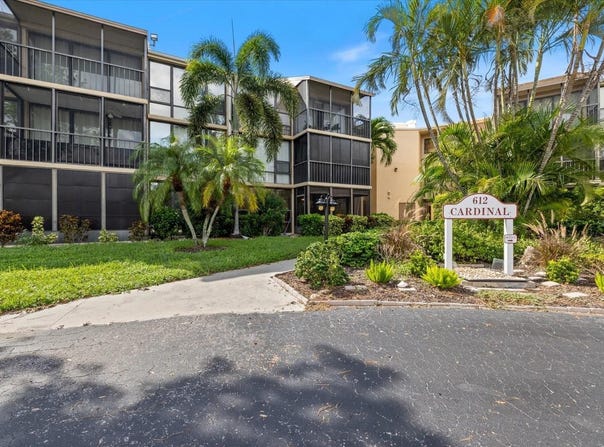612 BIRD BAY Drive S, VENICE, FL 34285