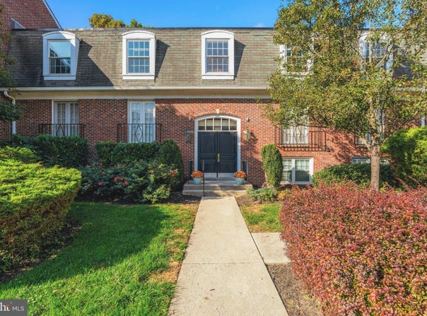 333 HOMELAND Southway, BALTIMORE, MD 21212