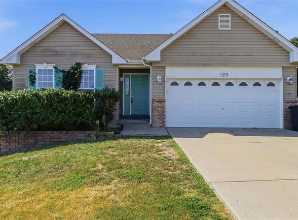 129 Kale Court, St Robert, MO 65584