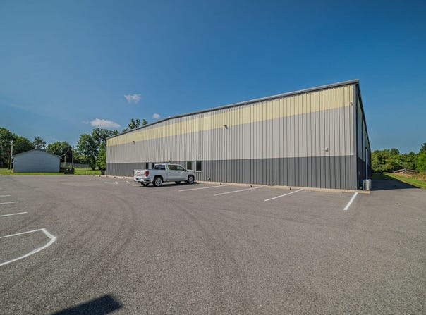 8705 Cairo Road, West Paducah, KY 42086