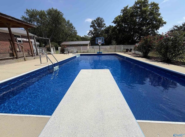 315 Circle Drive, Dutton, AL 35744