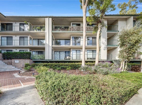 2207 Apricot, Irvine, CA 92618