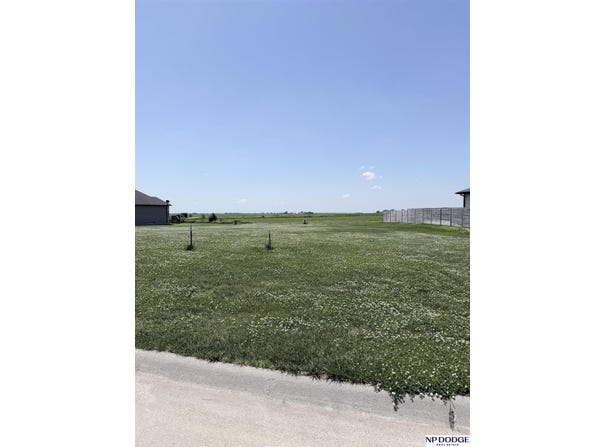 1030 Brickyard Drive, Hooper, NE 68031