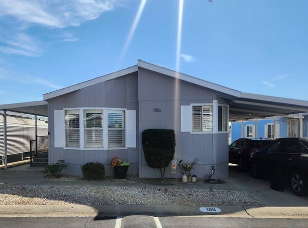 1400 W 13th St., Upland, CA 91786