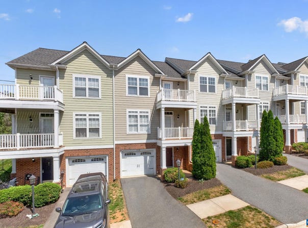 2138 SUNDOWN PL, CHARLOTTESVILLE, VA 22911
