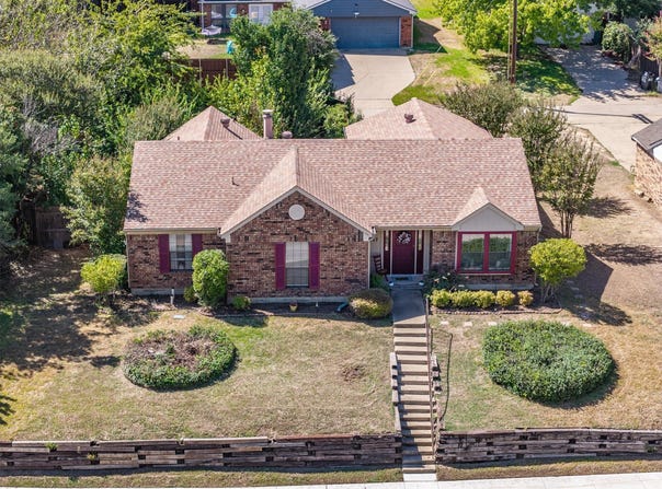 237 S Macarthur Boulevard, Coppell, TX 75019