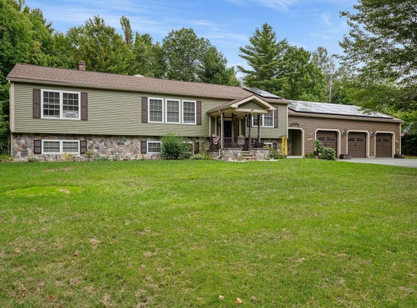 18 Stone Drive, Stark, NH 03582