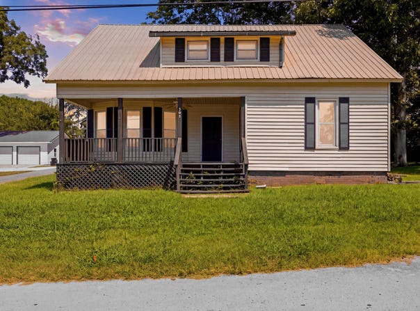 301 Bennett Street, Decherd, TN 37324