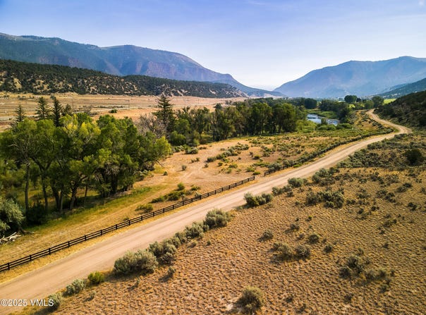 1633 W Diamond Star Road, Eagle, CO 81631
