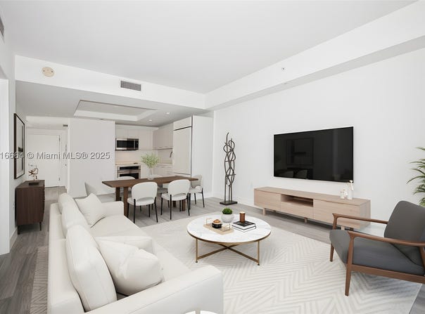 45 SW 9th St, Miami, FL 33130