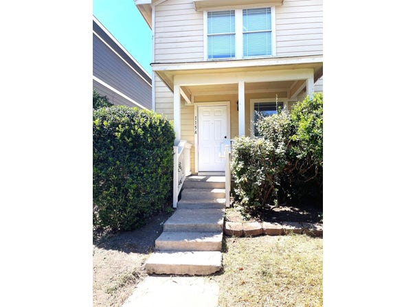 115A Auction Oak, Kyle, TX 78640