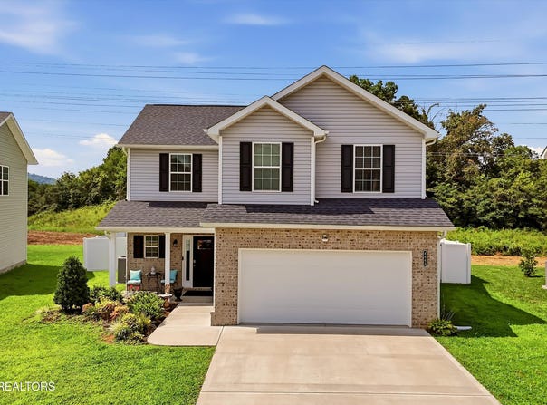 4845 Stoneyhurst Lane, Knoxville, TN 37918