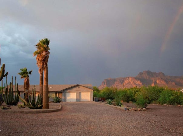2330 E BROADWAY Avenue, Apache Junction, AZ 85119