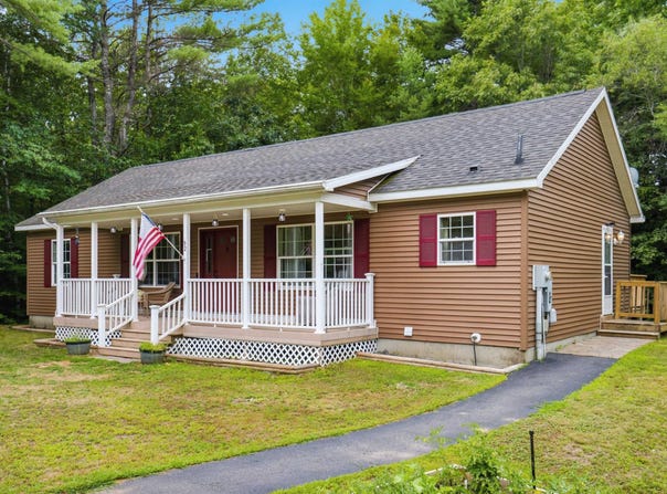 92 Barbara Boulevard, Laconia, NH 03246