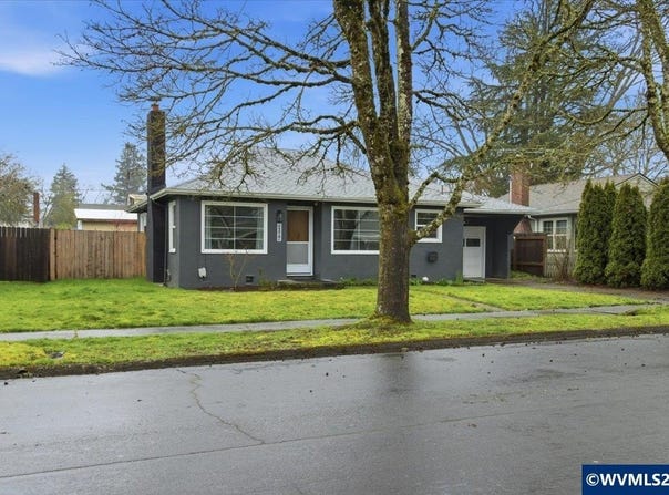 1084 24th St NE, Salem, OR 97301