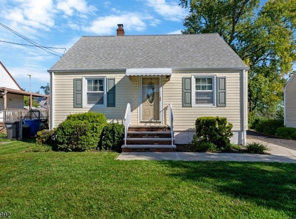 55 Eiseman Ave, Piscataway Twp., NJ 08854-6094