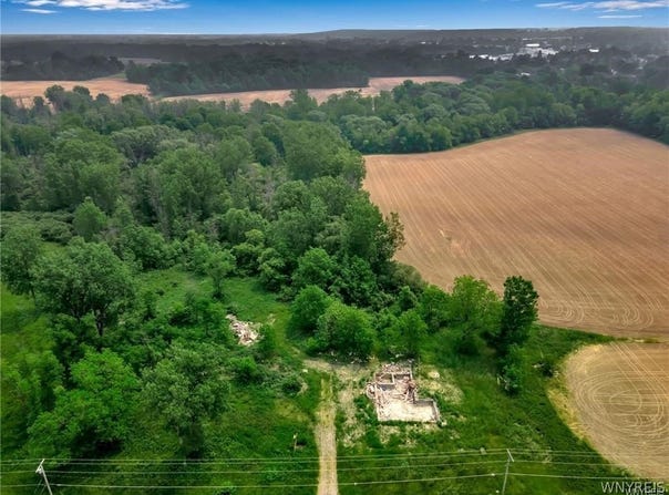 6801 Maple Road, Akron, NY 14001