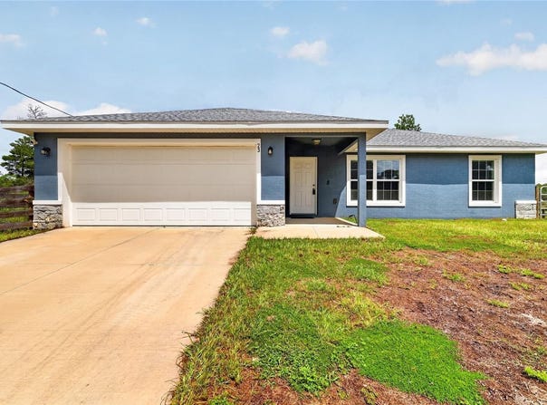 23 FISHER LOOP Pass, OCKLAWAHA, FL 32179