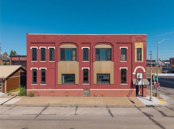 2 Bay Street, Chippewa Falls, WI 54729